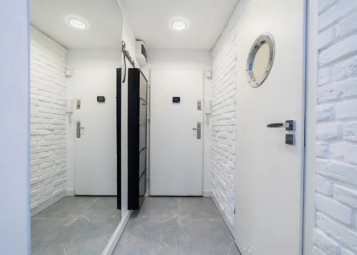 Appartement Wierzbiecice Comfort By Bookinghost Poznań