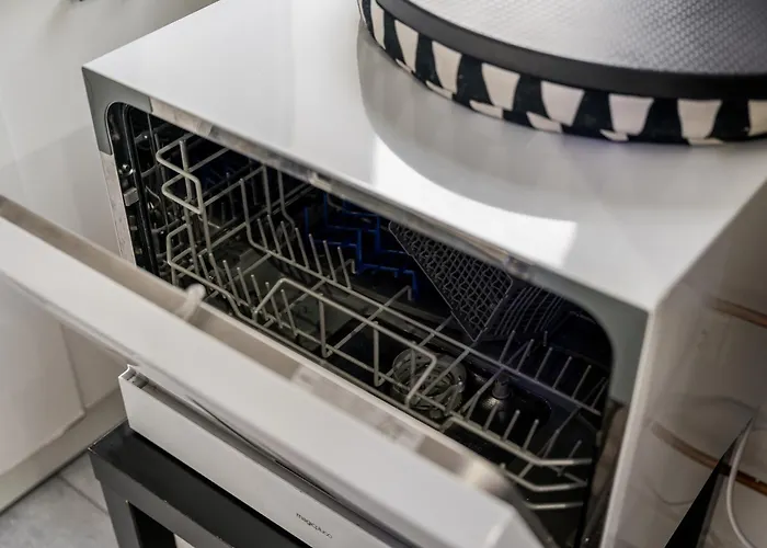 Appartement Wierzbiecice Comfort By Bookinghost